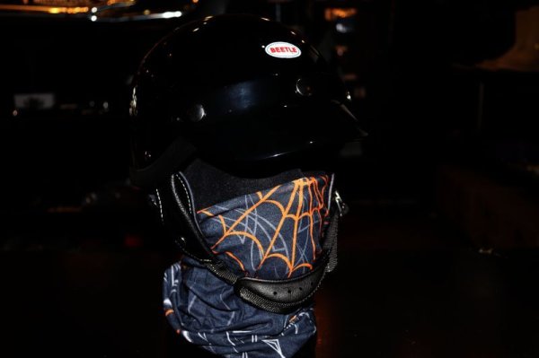 着用例です。マスクは商品に含まれません