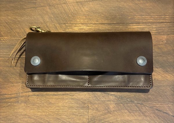 画像1: 【PARASITE/パラサイト】TRACKER LEATHER WALLET LONG　BROWN (1)