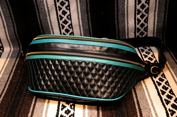 画像1: 【PARASITE/パラサイト】HORSE HIDE TYPE1　COMBINATION 　BLACK x TURQUOISE (1)